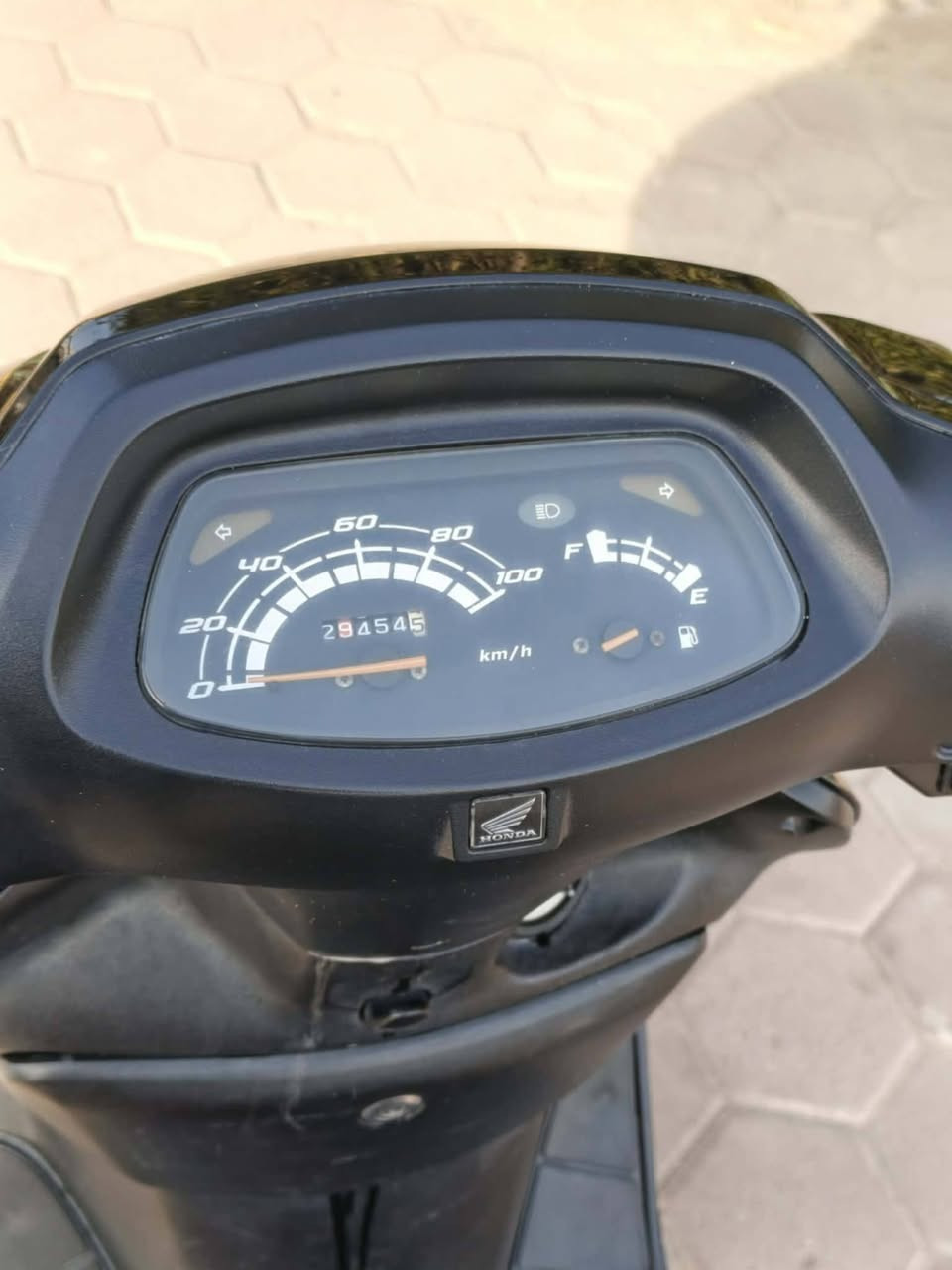 سبيسي ياباني مكفولة مامفتوح بيهة ولا برغي للبيع السعر مليون وبيهة. مجال كلش قليل للاستفسار الاتصال ***********مكلف بالنشر
