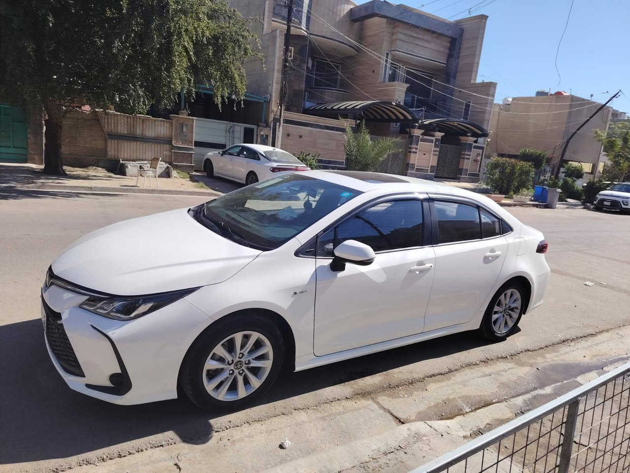 السلام عليكم..
كورولا هايبرد ، وارد صيني ( فول مواصفات ) معروفه للجميع ، الشكل الخليجي ، موديل 2025 ، ماشيه 7658 km قابل للزياده ، السياره جديده من كل شي ، كشرها جديد بدون ضربه او شخط ، الكشنات تلبيسه جلد ، والكاعيات كذلك ، رقم بغداد الجديد ، السياره موقعها بغداد / حي الخضراء ، السنويه بأسم البائع ، سعر السياره ٢٤٥٠٠٠٠٠ مليون دينار قابل للتفاوض ، رقم هاتف البائع ( *********** ) أبو أحمد ، اخوان السياره أخت الزيرو وكلشي بيها بلادي .. بالتوفيق للجميع
