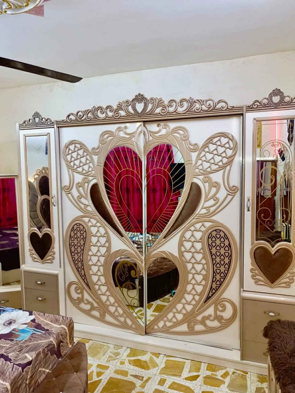 مجموعة اغراض للبيع اسعار مناسبة المكان بغداد لايوجد توصيل


**إذا كنت صاحب هذا الإعلان وتريد حذفه لأي سبب، رجاءا أرسل رسالة إلى الدعم الفني**