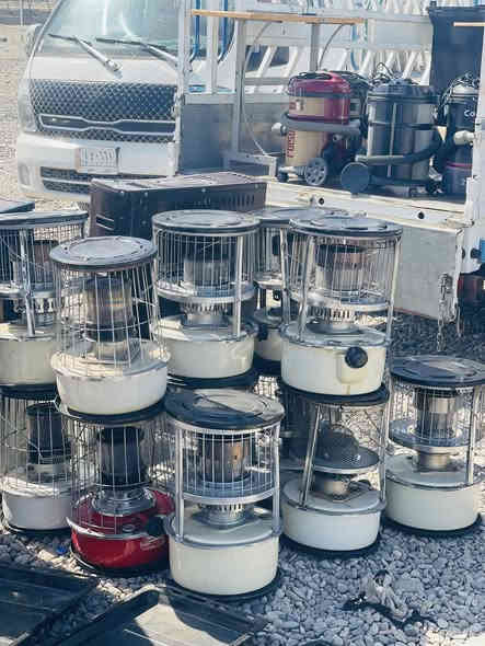 صوبات باله ياباني الاصلي 
معرض ومزاد البيت 
دلي عباس/العبور قرب جسر الشيخ حسن 
***********
