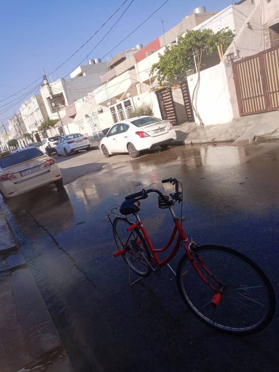 ئەم پاسکیله بۆ فرۆشتنە گلۆپی تاقه شەمسییه بی عەیبه هەرکی ویستی پەیوەندی بکات بەم ژمارەیه *********** 
سعری 35 کەمیک مجالی تیایه داود
