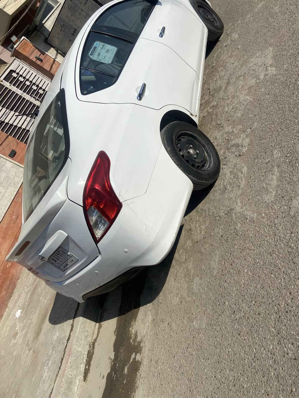 سلام عليكم سني هندي موديل19 هنديه رقم بغداد بسمي تحويل ثاني يوم رايده105 وبيه مجال رقم تليفون*********** مكاني بغداد الشعب
