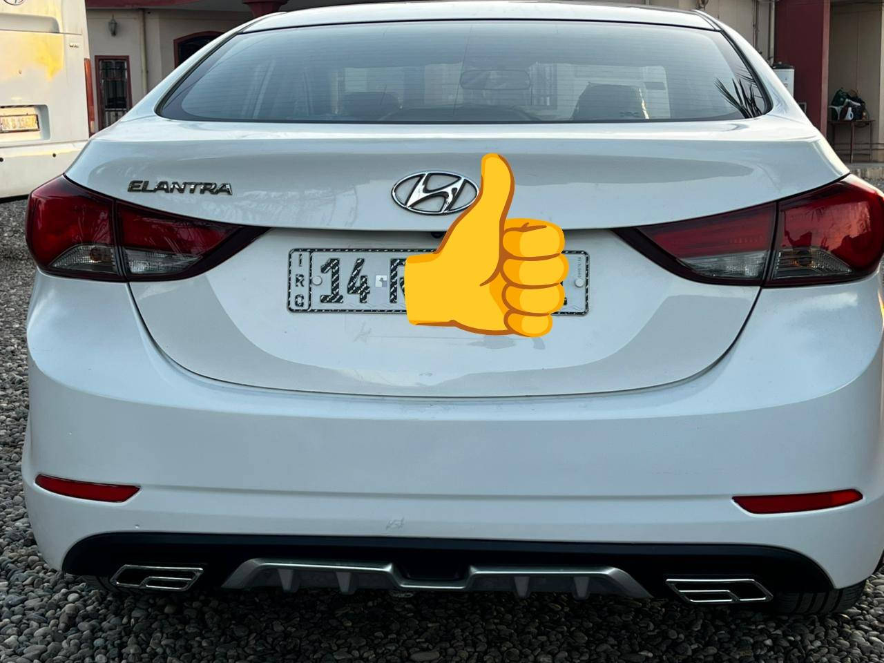 السلام عليكم 

بيع _مستعجل

هونداي النترا  موديل 2015
وارد خليجي فول مواصفات عدا البصمه
كفاله عامه من ضربه وتبديل وصبغ عدا البارد الي مذكور  بالسونار

محرك حجم 1800 شرط

كير AT شرط

صدر خلفي امامي جديد
تخم تاير خلفي امامي جديد
غرفه جديده 
رقم بصره دولي بأسمي مشروع وطني 
شرط التحويل 
تبريد قطعتين 
فتحه سقف
مري شفط 
اشاير بل مري 
تحكمات ستيرن 
مودات قياده 
تدفئه تبريد فول شرط 
السعر (122) وبيها مجال شي قليل 
الشراي يتصل 

*********** 
متواجد عالفيس
