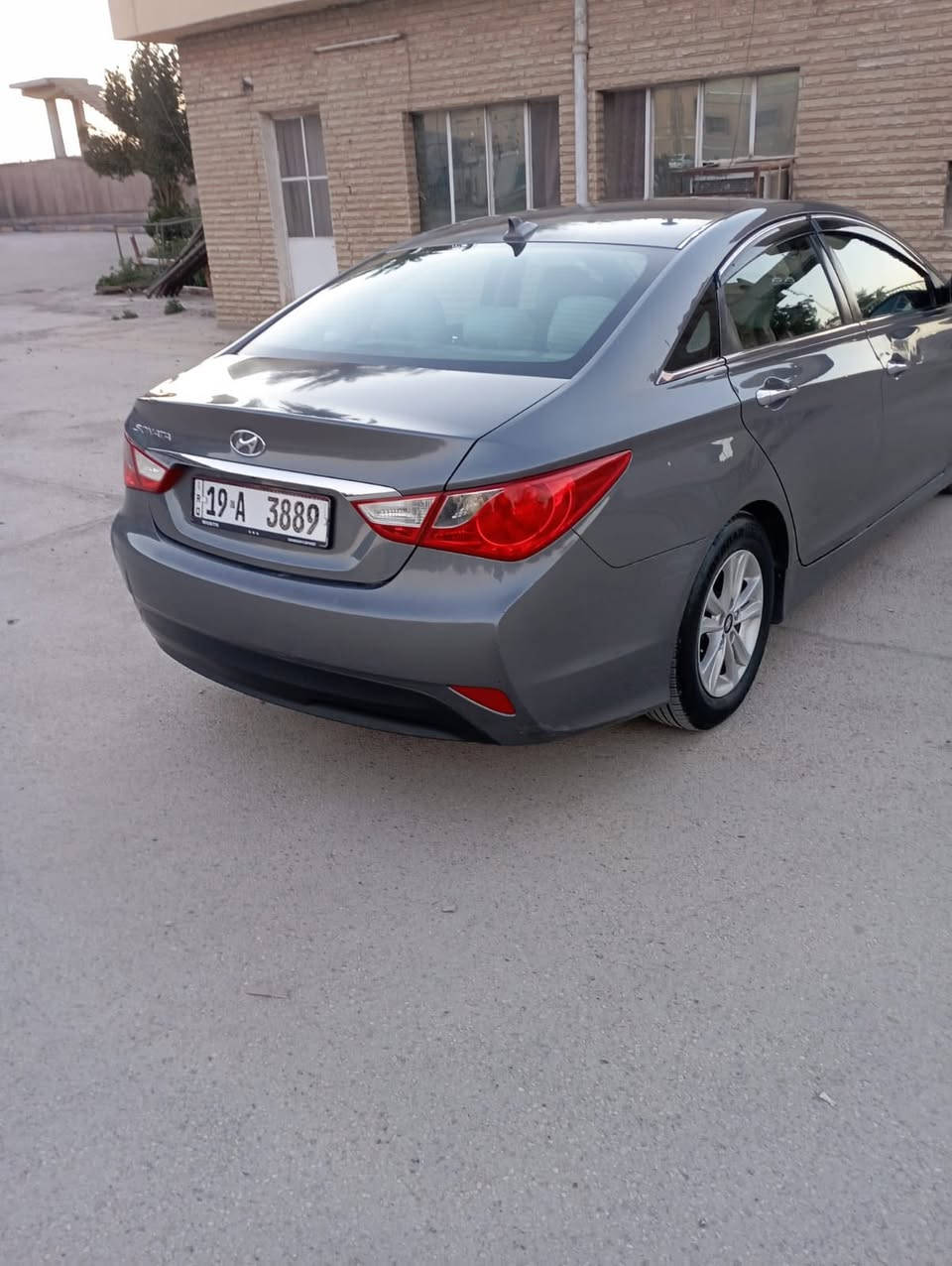 سلام عليكم 
سوناتا 2014
رقم كربلاء حادثه جاملغ وبنيد وباب الصدر 
امريكي السياره ماشيه 160
كير حداديه تبريد كله مكفول السياره باسمي 
مكاني بابل وسعره 105وبيه مجال 
للاتصال على الرقم ***********
