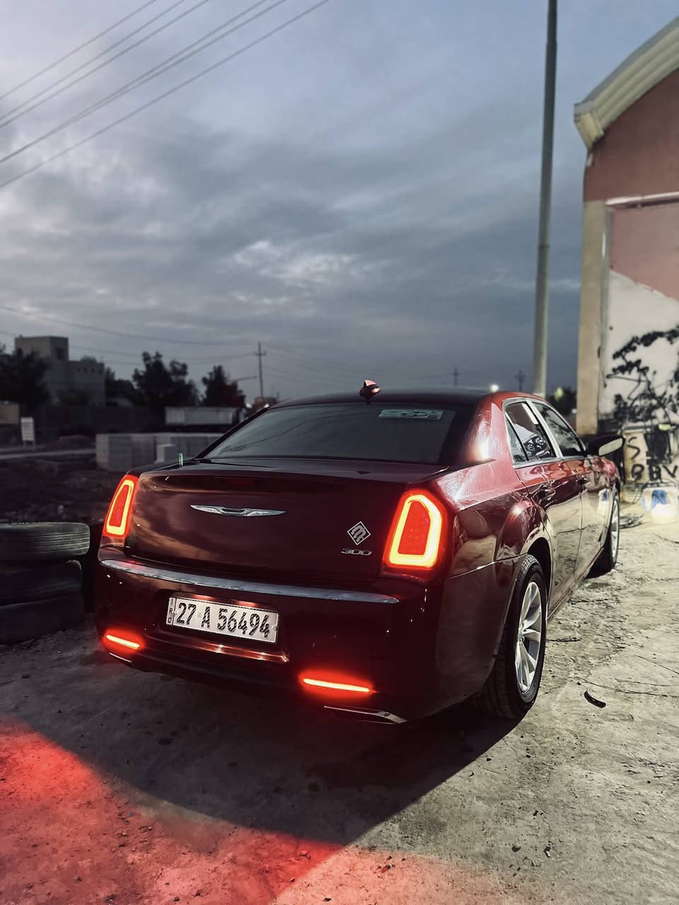 سلام عليكم للبيع كرايسلر اوباما مديل ٢٠١٥ معلايه ٢٢
فول مواصفات فئه c  سياره جاهزه حداده تخم تاير. لايت زنون ماشيه ١٤٥الف  داخل عسلي سياره حادثه فقط جاملغ امامي جه السايق تبديل فقط لا شواصي ولا ايرباك  
مكان سياره. ناصريه جبايش 
سعر ١٧٨وبيه مجال $
***********
