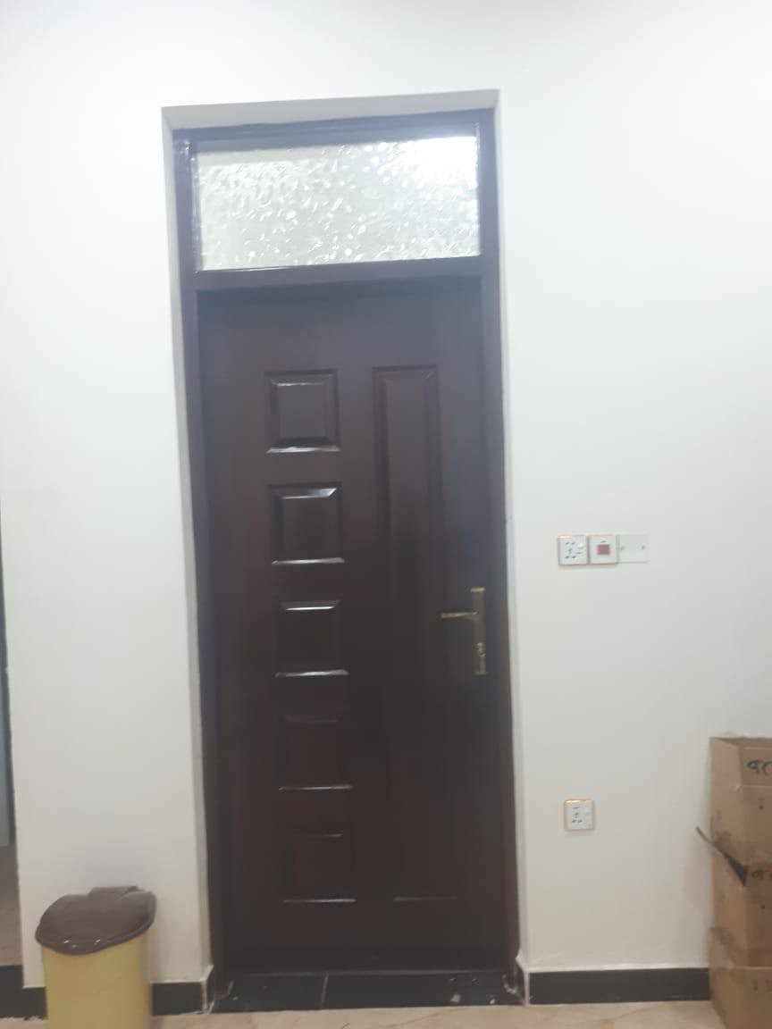 السلام عليكم نجار متفرغ هاذه عملي واذا في كربلاء بعد احسن واشتغل جميع المحافظات
***********هاذه رقم الاتصال 
***********وات ساب فقط
