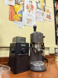 مجموعة غراض • نظيفة • إلكترونيات منزلية