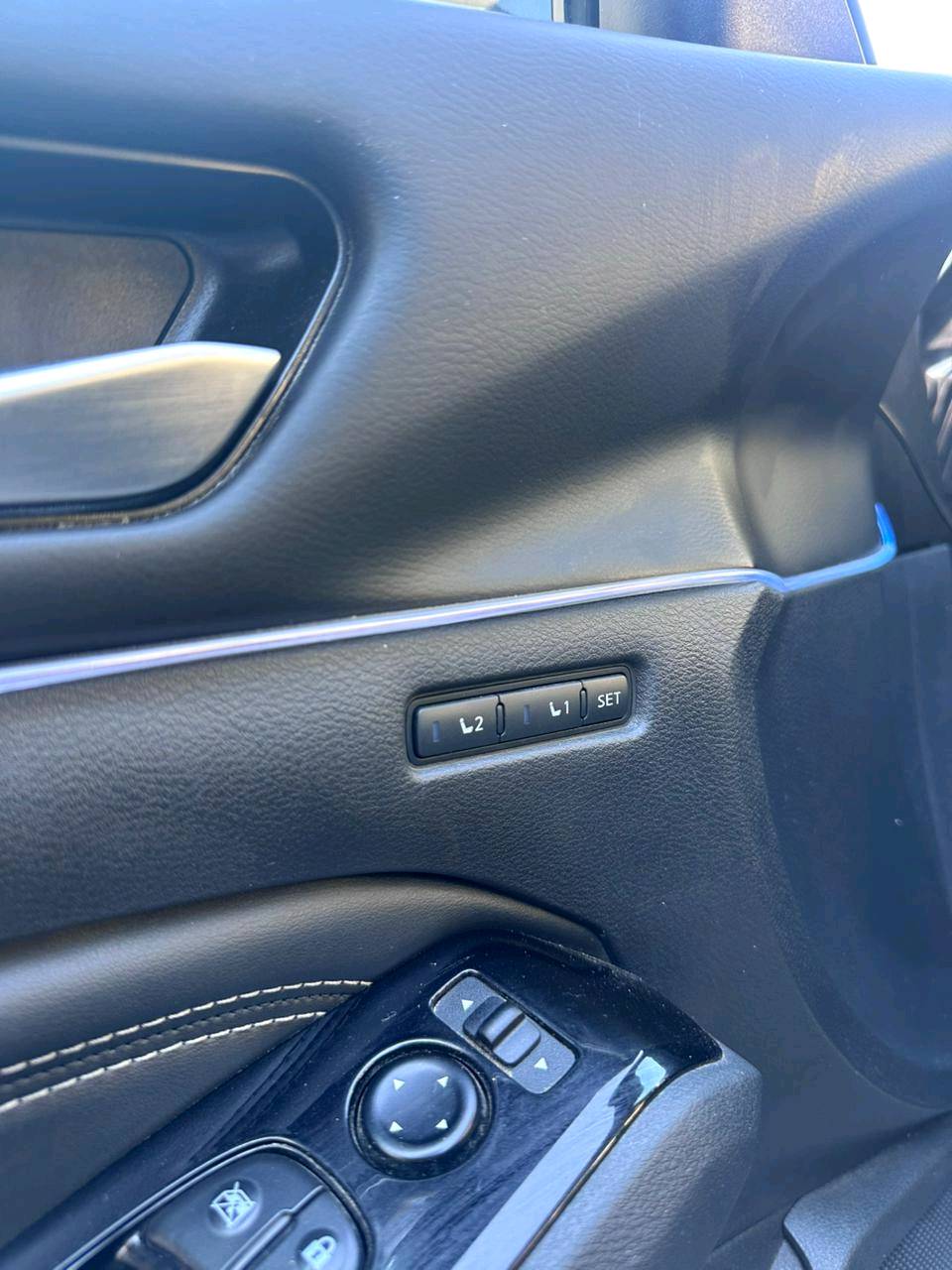 Nissan Altima 2022 Platinum 

مواصفاتها فول اخر شي بالالتيما

سقف سلايد 
كشن هيتر 
استيرن هيتر 
كشنات كهربائي 
كشنات جلد
كشن خزن ميموري 
رادارات جانبية و امامية و خليفة 
قيادة ذاتية 
٥ كاميرات 
٣٦٠ درجة كاميرا 
مراية الجانبية هيتر و اشارة بيها 
مراية الداخلية تعتيم بالليل 
مراية الجانبية تنزل ويه البك R
تبريد خلفي 
نظام خرائط بلادية 🌏
نظام السماعات  Bose 🎼🎼🎙️
نظام فور ويل السيارة 

 
حادثها 
جاملخ و بونيت بدون شواصي 
ايرباك بس سايق طاك و راجع بلادي 

هذا رقم الشاصي 1N4BL4FW5NN398969
 
السيارة ماشية ٦٧ الف ميل 

السعر:151$

***********