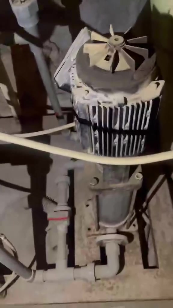 البيع


**إذا كنت صاحب هذا الإعلان وتريد حذفه لأي سبب، رجاءا أرسل رسالة إلى الدعم الفني**