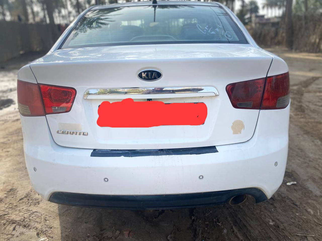 سلام عليكم...
كيا سيراتو للبيع مديل 12 رقم اربيل نكليزي كير محرك خير من الله  
بيها مكانات  صبغ سياره حلوه كلش احله من صور  مواصفات السياره تحكم ستيرن اشاير بلمري شفتات ستيرن كيرها 6 نمر مكان سياره بابل 
سعر سياره 102 وبيه مجال وبلعافيه ع ياخذه 
لاستفسار ع رقم ***********
