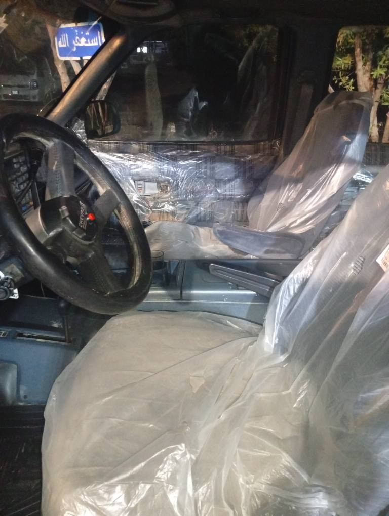 سلام عليكم بهباهان للبيع كير ومكينه خير من الله 6براغي مكينه 8 سلندر كير700 تخم تاير اليوم شديته الاصلي بلاكات جدد صدر جديد دبلات جدد سياره ناعمه وخير من الله لايت زنون منضومه تبريد جديده فقط نقص غاز سبير جديد سياره ناعمه وجاهزه من كلشي بيه كومه مواصفات خابر واني حاضر سعر 50 وبيه مجال *********** السليمانية, العراق
