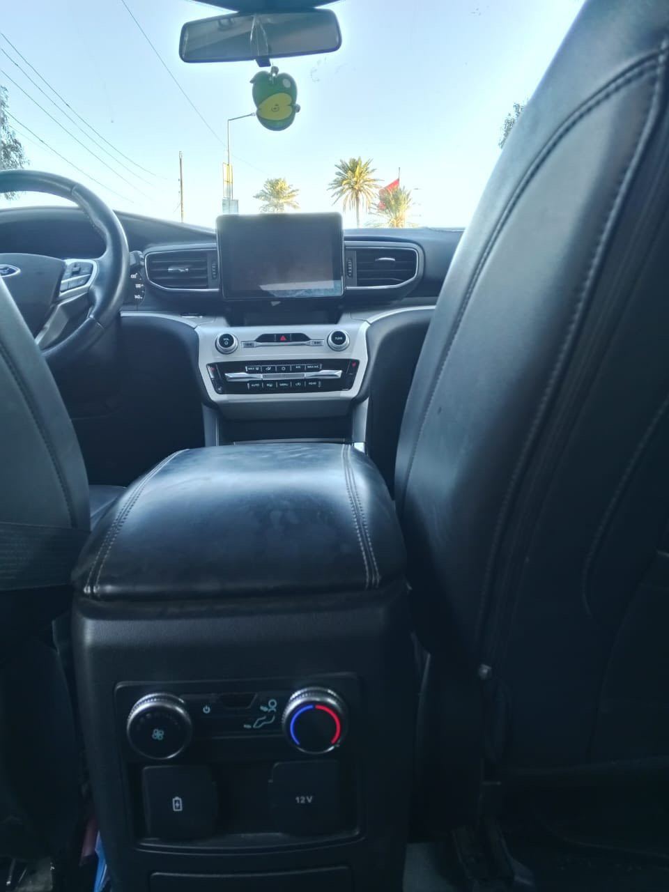 فور اكسبلور 2022 مرقم بغداد  مرقم بغداد ماشية 22 تبديل جاملغ وبنيد 7 راكب مواصفات فول ماعده الفتحه
السعر 198ورقة

***********
***********
