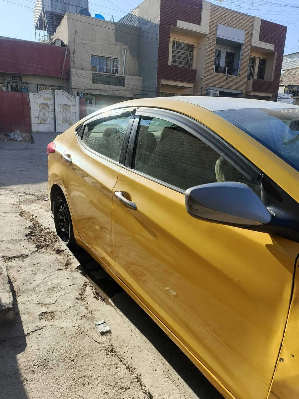 لانتره موديل 13 للبيع سعر 95 وبيها مجال الستفسار علرقم ***********
