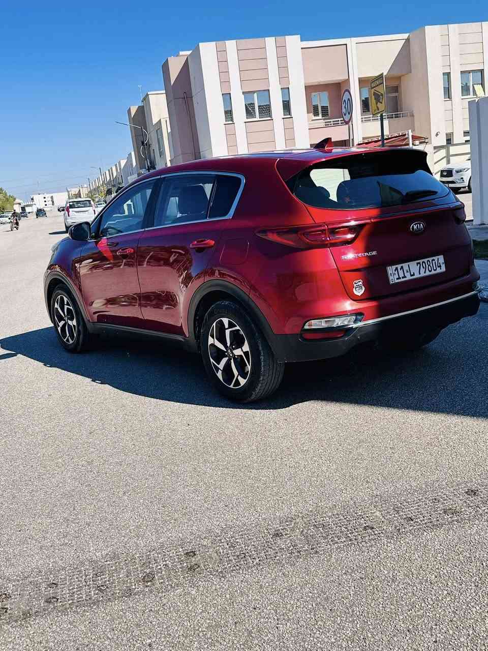 السلام عليكم سياره نوع كيا سبورتج موديل 2020
مكينه 2400المرغوب. فول مواصفات واحد على واحد انظمه قايد كشن جلد كامره شاشه حساسات امامي خافي لايت آيل ايدي زنود  ماشيه  43 الف كشافات مانع ضباب رادارات تحككم ذاتي تحكمات جهتين مانع انحدار مانع نزلاق. انظمه ٤ سبورت ايكو سمارت مود صعود جبال 🏔️ تبريد قطعتين تدفاء تبريد خلفي. رقم بغداد بسمي سنويه جديده هزه جديده تحويل مباشر 
مكفوله كفاله كير مكينه حداديه تخم تاير كله كفاله من الظربه والفتح. سونار مندلاوي  بيه يمك مكانه كربلاء. استفسار الاتصال ‭٠٧٧٢ ١٣٨ ٦٨٣٦‬
