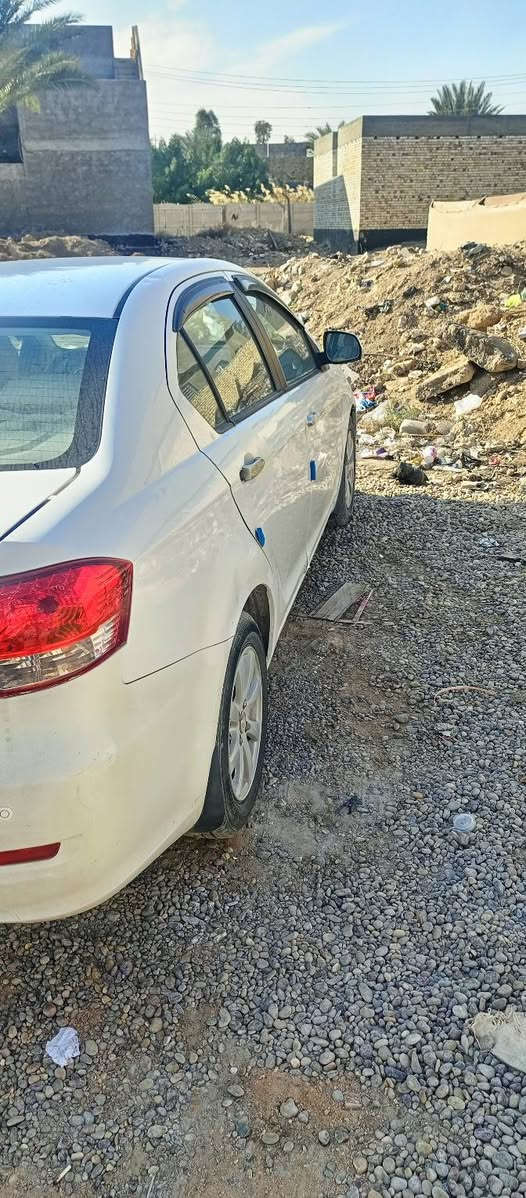 السلام عليكم فولكس موديل 2013 رقمها كربلاء انگليزي مكانها بابل السعر 58 ***********
