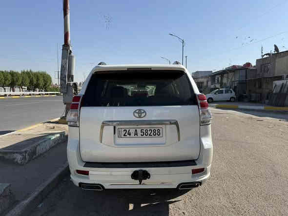 سلام علكم برادو موديل 2010 خليجي كفلاه بدون صبخ محرك 2700  ماشيه 140 الف حالت ترايه جيد جدن  سعره 200 ورقه رقم تلفون ***********
