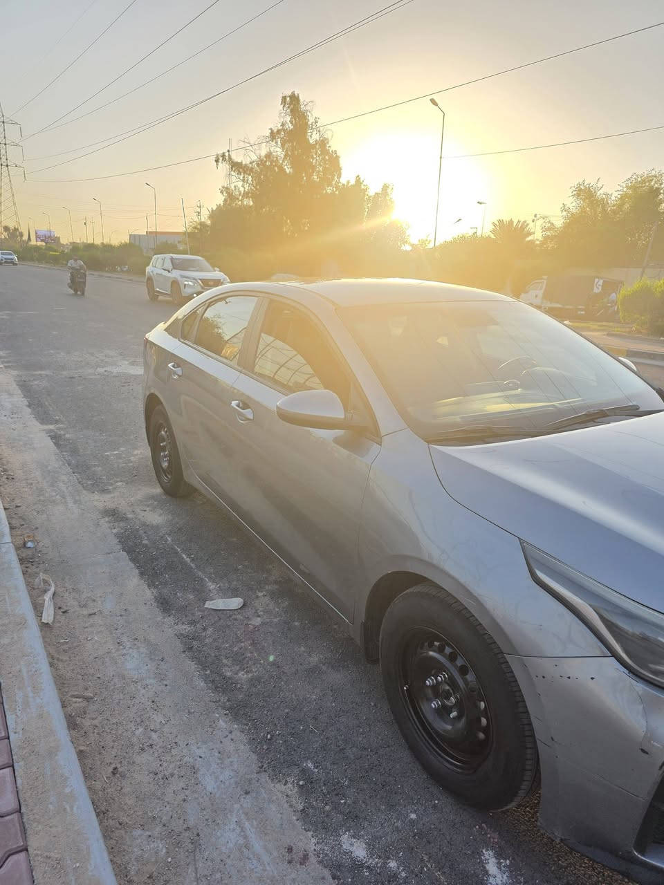 سيراتو ٢٠١٩
ماشيه ١٦٥
مكينه ١٦٠٠ دوش
كير at

بغداد /الحريه 

١٣٠$

وجامل عكس سايق بارد قليل

***********
