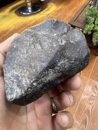 نيزك قمري • حديدي • قديم