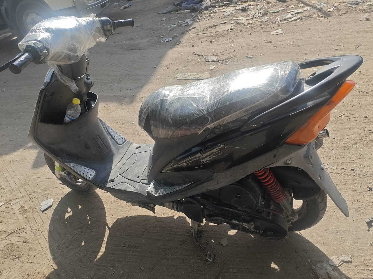 السلام عليكم ماكس عدلة للبيع ما مفتوحه مال حاوية قيم واخذ


**إذا كنت صاحب هذا الإعلان وتريد حذفه لأي سبب، رجاءا أرسل رسالة إلى الدعم الفني**