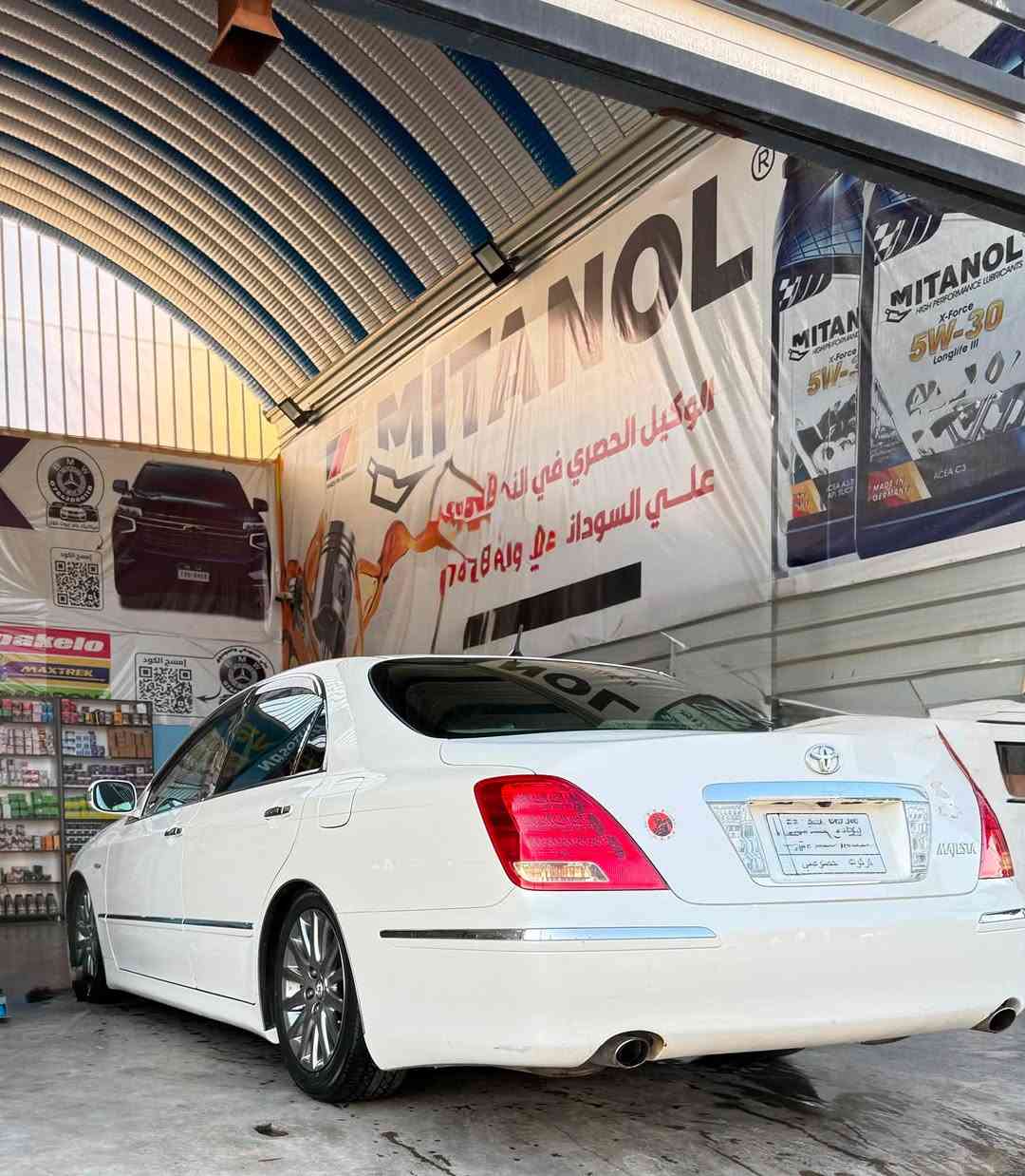 ماجسته للبيع 2005
5 دكم تبريد خلفي 3 قطع  ثلاجه 

3 بردات 

غرفه جديده جلد 

محوره فوك وجوه نجف 

كفاله من الكص كفاله كير ومكينه وحداديه خلفيه واماميه 

سياره كل نقص مابيه مجهزه على اخر حبايه 

مدفوع كمرك على قرار 102 باقي فقط الارقام رقم كركوك الماني 

تواصل واتساب *********** 

سعر السياره 165 وبيه مجال حك الجيه السياره متعوب عليه مال جناي 

Abs محور مال شاهين 

وحجرات مال بيئه مابيه

محدثه بجم امامي مال 2007 ماعليك بالصوره قديمه
