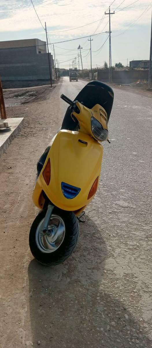 سلام عليكم فراشة فحل للبيع نضيفة سلف هندر وكهربائيات شغالات كلهن 
السعر 325 
مكاني بلقاسم 
رقمي ***********
