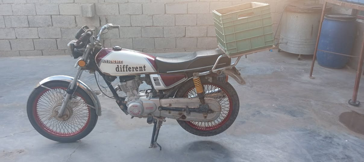 دراجه للبيع ***********
