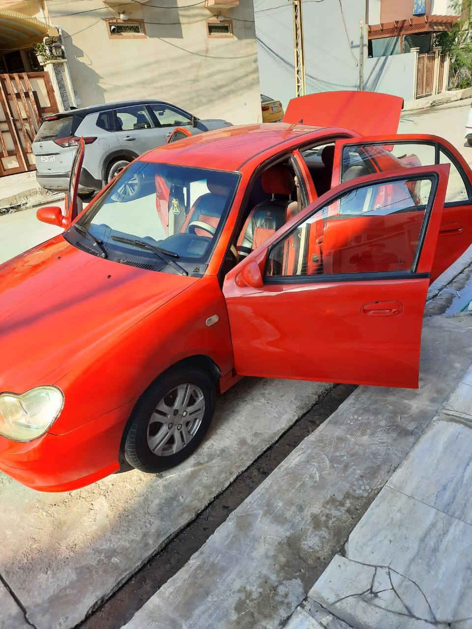 السلام عليكم اخوتي السياره بسمي بيها كاربون رقم نينوى خصوصي تبريد شغال وتدفأى شغاله مصبوغه عام فقط جماليه الرقم *********** 
الموقع بلموصل
