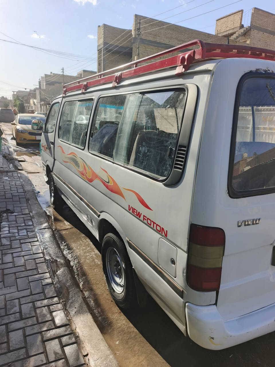 سيارة فتون ٢٠٠٨ رقم انكليزي باسمي شعار بتكمة  حدادية نص عمر تخم تاير مصبوغة حزام مكينة  مجفت جديد بس بيها صوت بطل السعر ٥٠ ورقة وهذا رقمي ***********
مكاني بغداد العبيدي
