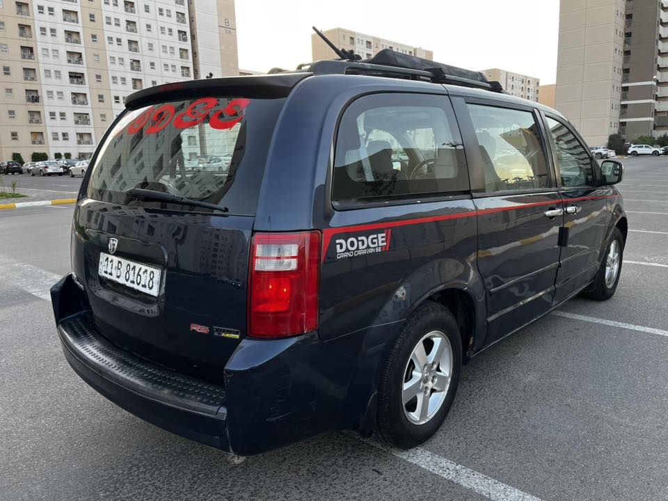 السلام عليكم دوج كرفان موديل 2008 مصبوغه حزام اثر جَراد 6 جام كهربائي تبريد 3قطع شاشه وكامره كير ومكينه كفاله كشنات بلع لايتات زنون شمسي السعر 95 مكاني بغداد الاستفسار ***********
