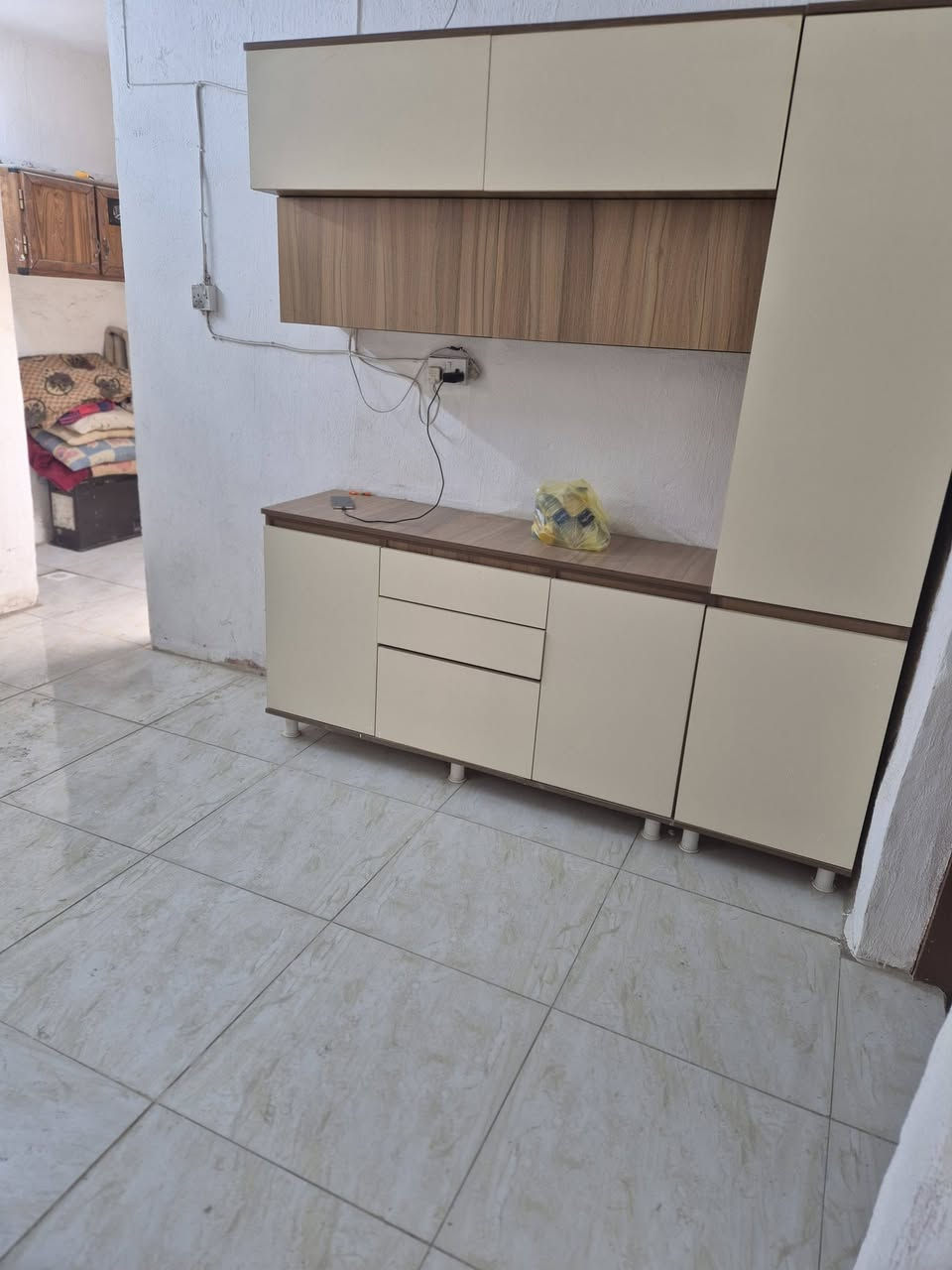 مشتمل للايجار  ط ١ قرب سيد ادريس 
صالة ٣ غرف  ٢ حمام ٢ منور يحتوي على ٢ سبالت كاونتر طباخ


**إذا كنت صاحب هذا الإعلان وتريد حذفه لأي سبب، رجاءا أرسل رسالة إلى الدعم الفني**