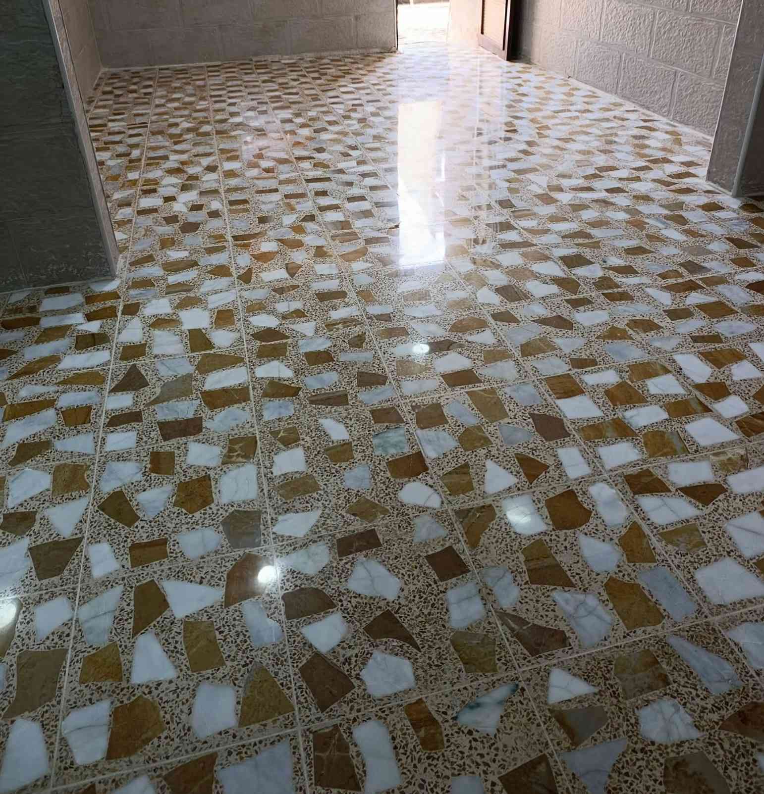 سلام عليكم متوفر كادر مختص صف  كاشي سيراميك بورسليك اي استفسار الاتصال ***********
