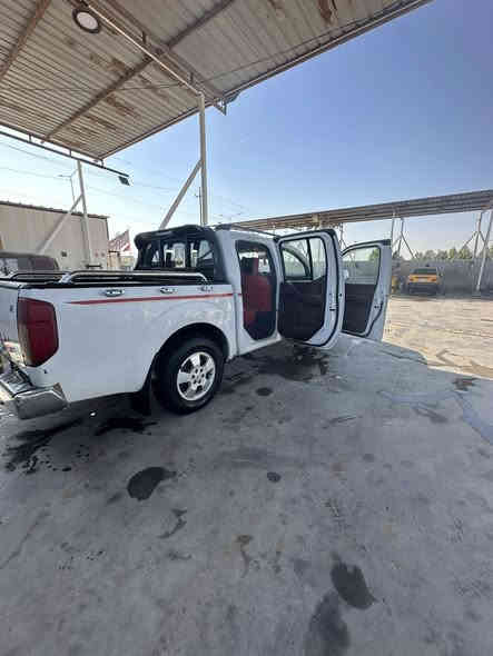 السلام عليكم نيفاره 2010 السياره نضيفه وكامله تحويل ثاني يوم وشرط صاحب السياره هاذ السبوع تتحول ربع متصرف عليه السياره نضيفه وكاعده تخت تاير كير مكينه شرطط السعر 105 وبيه حك الجيه تفاصيل تفضل خاص أو اتصال***********
