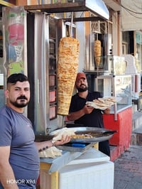 صاج دجاج • بركر لحم • صاج فلافل • لفة كص دجاج • لفة فلافل مشكل • مطعم ...