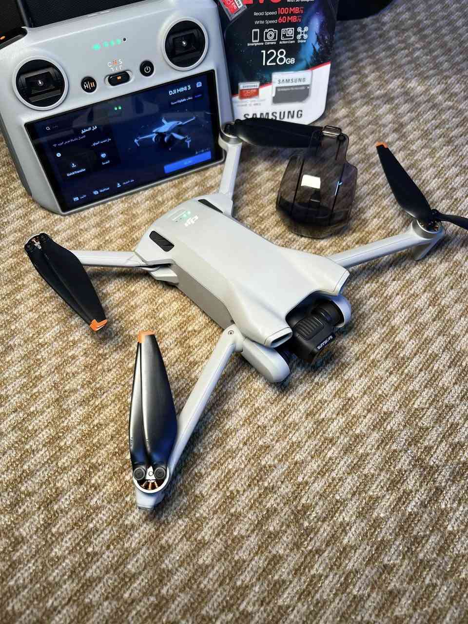 Dji mini 3
قطعه نضافه عاليه مع البطاريه الاصليه وجنطه اصليه 
ورام اصلي اسخدام بصيط جوستك شاشه مكان بغداد توصيل موجود للستفسار اكثر ***********

