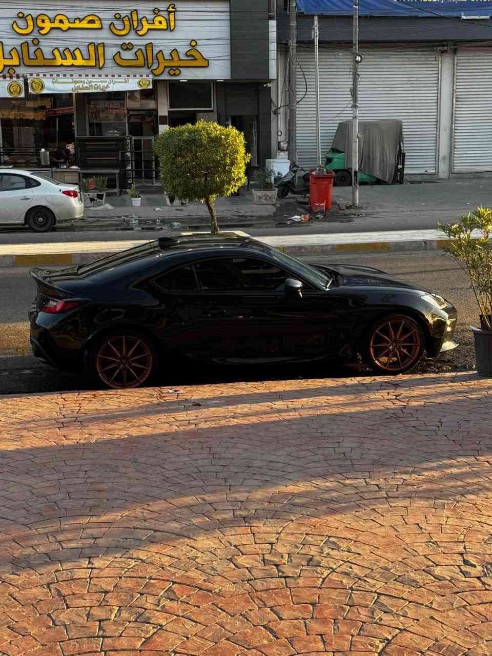 Toyota gr 86

موديل 23السياره فول مواصفات للاخير. بريميوم والسياره جديده جدا ماشيه 24.000الف  السياره حادث جاملغ الامامي نصه صبغ  وكلير شويه بلجاملغ الخلفي على كد شبر والباقي السياره كلها مكفوله    والسياره مضلله  بلسنويه رقم اربيل باسمي  ومصروف  عليها كلش هواي السعر 163مكاني بغداد حي الحرية 

الرقم ***********
