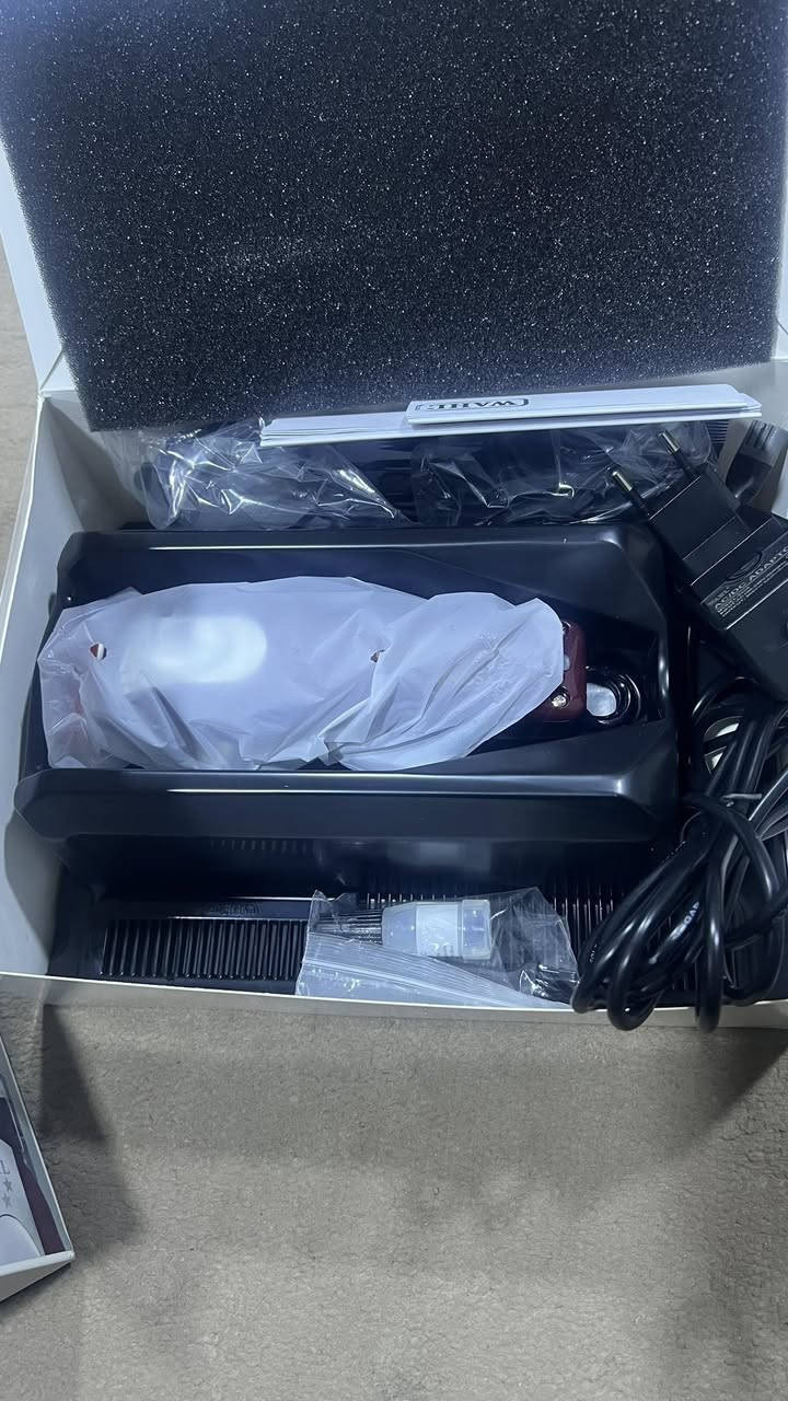 السلام عليكم وال امريكي اصلي  جديد غير مستخدم   السعر 65  العنوان بغداد
وبراون سيريس 9 جدا جدا نظيفه استخدام قليل 

السعر 110  الف  مع جنطه ولشاحن ؟


**إذا كنت صاحب هذا الإعلان وتريد حذفه لأي سبب، رجاءا أرسل رسالة إلى الدعم الفني**