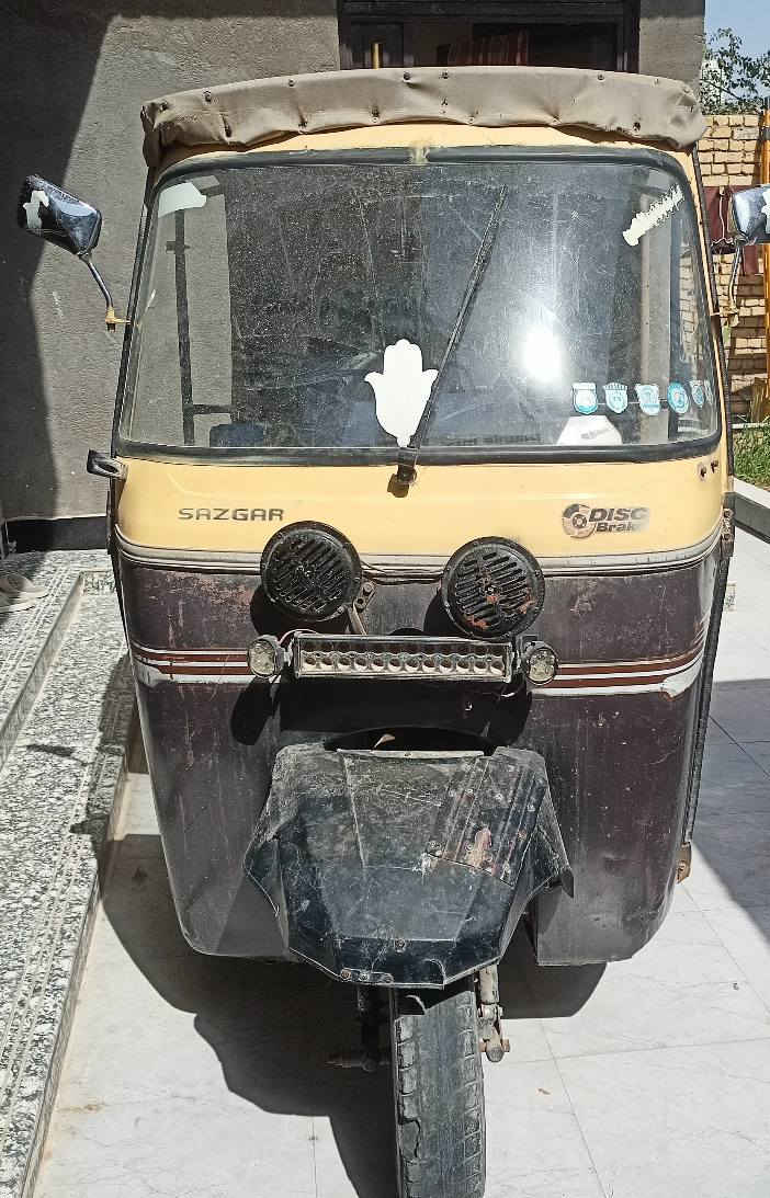 تكتك اصفر اوراق تحويل مباشر السعر 1,500,000 وبي مجال للشراي ناصرية, ذي قار


**إذا كنت صاحب هذا الإعلان وتريد حذفه لأي سبب، رجاءا أرسل رسالة إلى الدعم الفني**