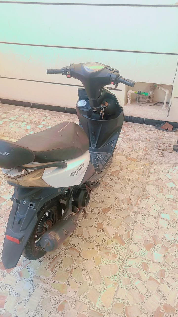 السلام عليكم fs دراجه شغاله نكره ب 250 وبيهه مجال


**إذا كنت صاحب هذا الإعلان وتريد حذفه لأي سبب، رجاءا أرسل رسالة إلى الدعم الفني**