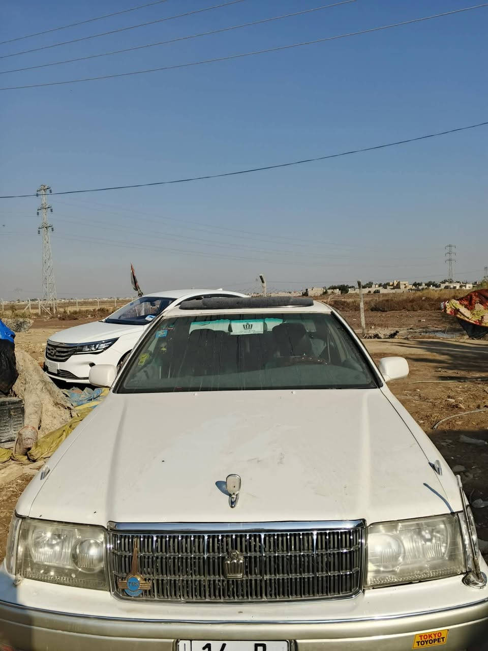 سياره راس الثور موديل 2000رقم بصره مكفوله من الضربه والعيب الشرعي ومحرك وكير وحداديه ترايك الى الموصل تلفون ***********السعر93وفيها مجال
