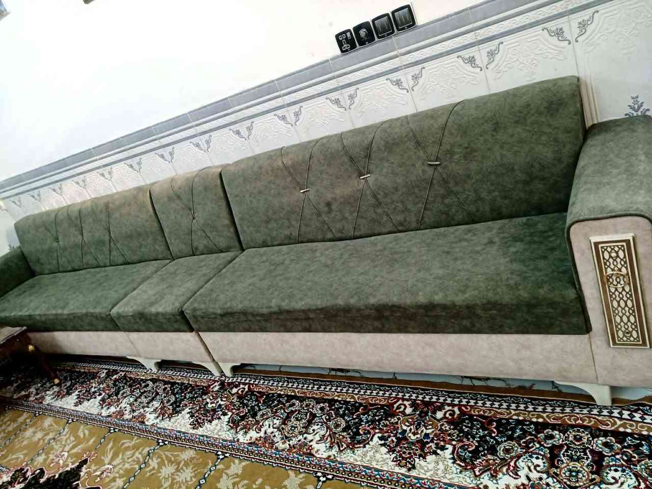 ديوان نضيف ١٨٠ وبي مجال
