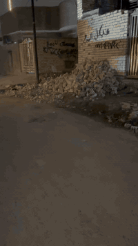 السلام عليكم قطعه للبيع حي كوفه من جهه اليسره ثالث فرع عن شارع  رقم هاتف ***********
