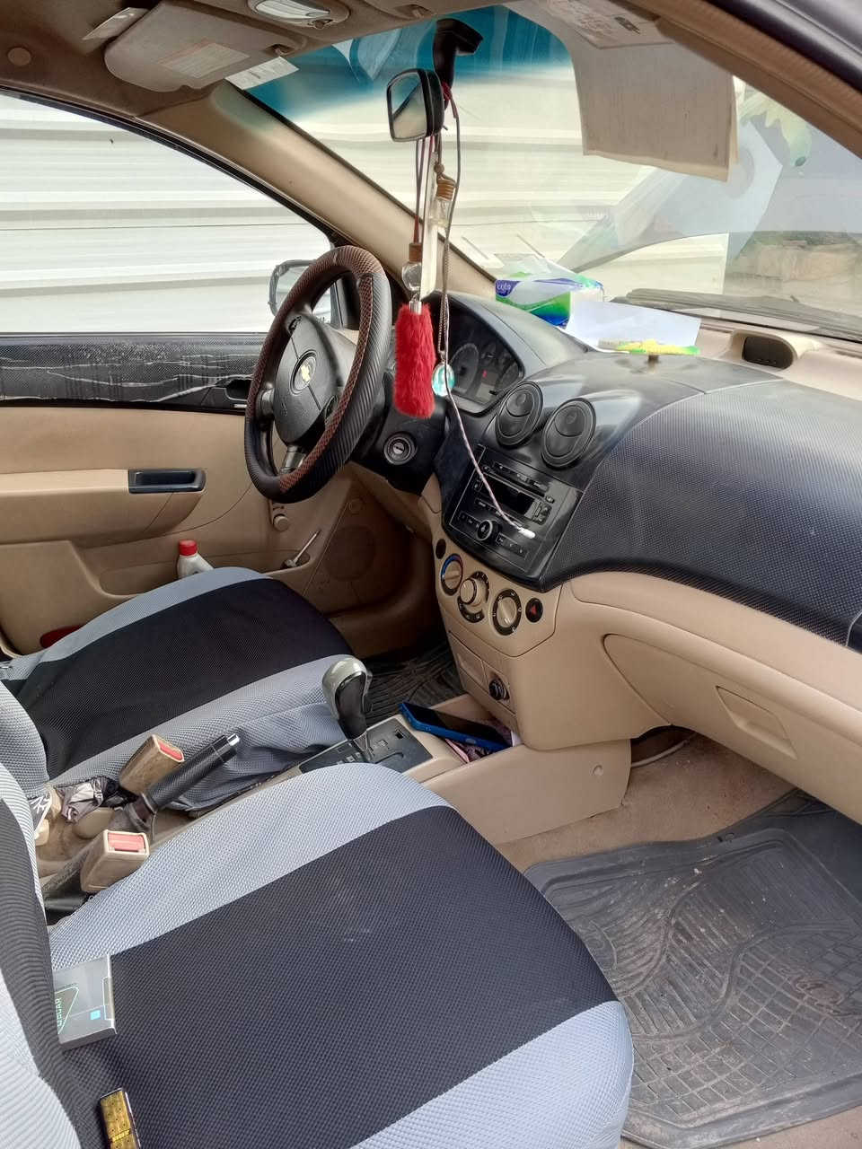 سلام عليكم مكلف بالنشر
افيو موديل 13 محرك 1600 كير محرك مكفولات 

تخم تايرات جدد حداديه جديدة 

رقم واسط مشرع وطني 

مكانهة نجف 

سعر 63 

تبريد عوزة فقط كمبريسر

للاستفسار اكثر *********** وات ساب 

خاص موجود
