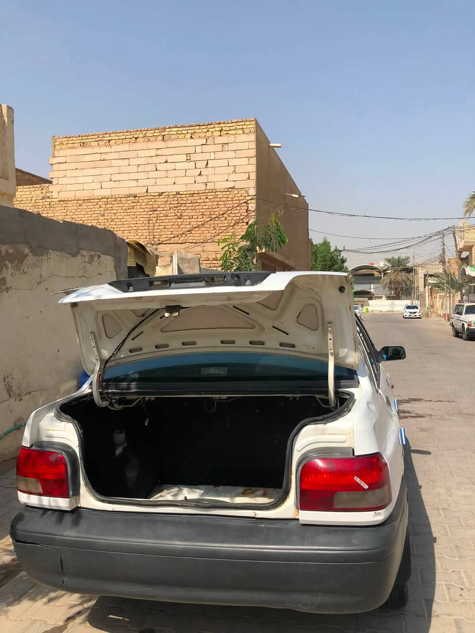 السلام عليكم

سايبا لبيع موديل(14)
رقم قادسيه🚗
بيها فقط جاملغ جهة السايق
كيرها حلو بيها بخار قليل وراعيها ب دوانيه واني مكاني بنجف
#النجف الاشرف 
***********
ما متواجد واتساب
