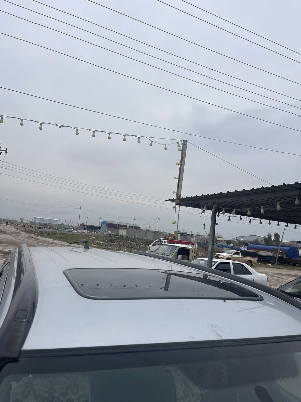 سەرەتا بە ناوی خودا
هۆندا سی ئاڕ ڤی بۆ فرۆشتن
شتێ ڕێکو پێک و تنو تۆڵ
سڵایدە
سکانی ڕاستە سکانی محەوەر نیە
سەیارەکە ساغە
جڵدە
دەعم و لێدراوی نیە
مۆدێلی 2011
گێڕو مەکینە و ئەکسلی بەشەرت
شوێن سەیدسادق
ڕەقەم
***********
