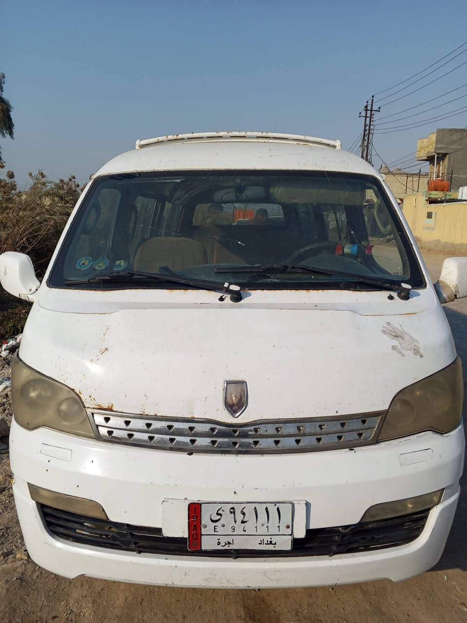 جنبي اجوان للبيع موديل2014عنوان بغداد تقاطع النهروان سياره حره راعيهه ماندله سعر 45ورقه وبيه مجال ***********
