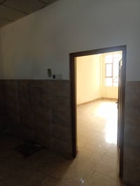 حي الجمعية الوائلي • شقة جاهزة مجهزة • نت ومياه مجاني