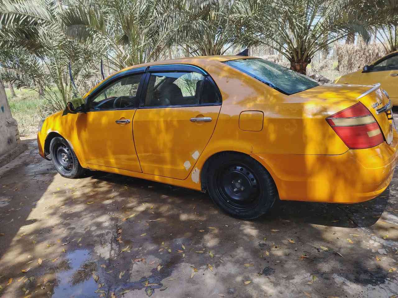 السلام عليكم للبيع او مراوس حسب لقناعه جيلي موبل ١١ رقم نجف جاهزه
مكينه وكير وتبريد🥶 وكهربائيات وتخم تاير كله جديد

حداديه ٧٠ بلميه سياره حلوه وناعمه

سعر ٣٥ وبيه مجال للشراي

مكاني ديوانيه قضاء الشاميه ***********
