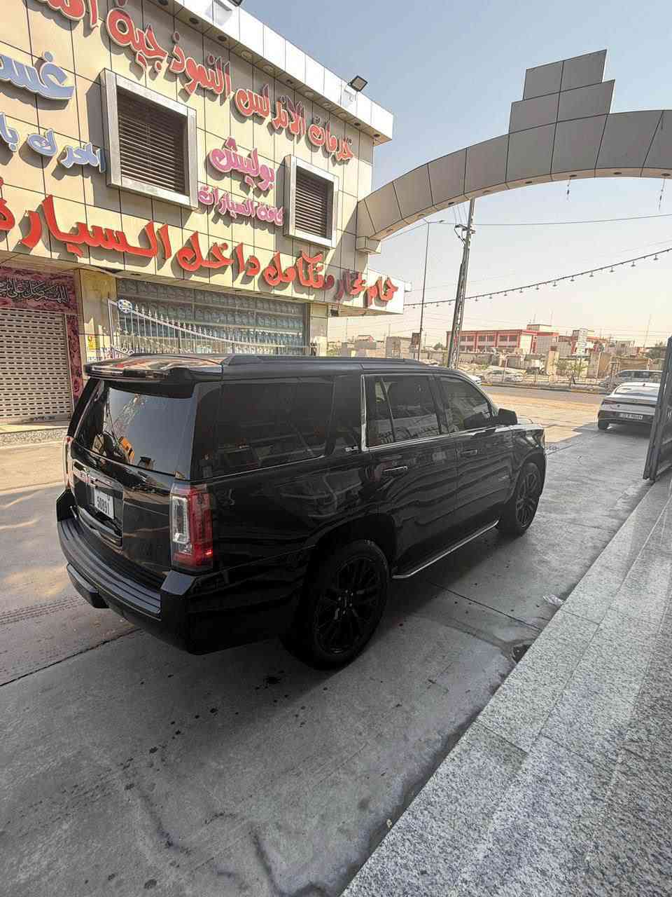 جي ام سي 2016 حديده جاهزه من كلشي بيها صبغ جاملغ ونص قماره بدون حادث وبيها جراد خفيف بالاطراف مكينه كير كلش جدد تخم تاير ستوه شاده جديد تبريد ثلج بلاد كل ناقص مابيها السعر 178 العنوان البصره ابوصخير *********** الزبير, البصرة
