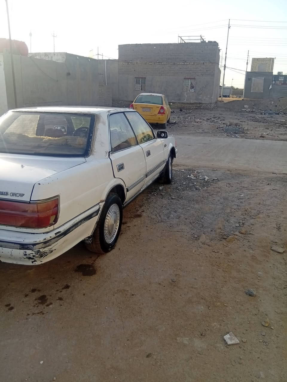 السلام عليكم عندي سياره هارتوب موديل ١٩٩٢مكينه وكير فافتي حلوات كهربائيه كله شغال  تخم تأير حدادي حلو تريد وكله ربط لو تحويل سعر ٢٣ وبيه مجال قليل الشاري الاستفسار ***********
