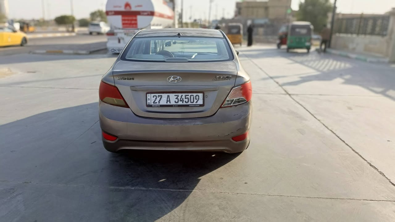 سلام عليكم اكسنت موديل 2013خليجي بيه باب جاملغ تبديل رشات صبغ بسيطه محرك 1600غطرتين توه مشدود  كير ومحرك مكفول تخم تاير كهربائيات حداده جاهزه  بسمي رقم دولي مكاني شطره سعر 78بيه مجال  ***********
